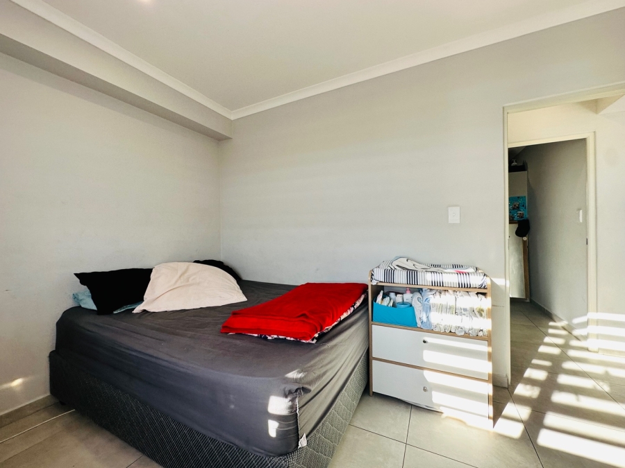 2 Bedroom Property for Sale in Parklands Western Cape